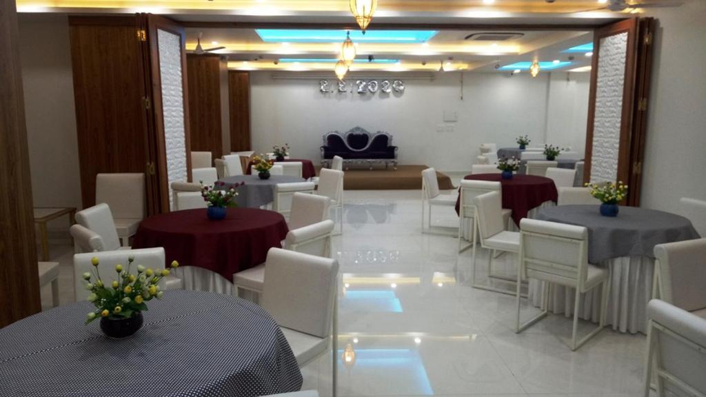 Alankrita Suites & Party Halls Meerut Luaran gambar