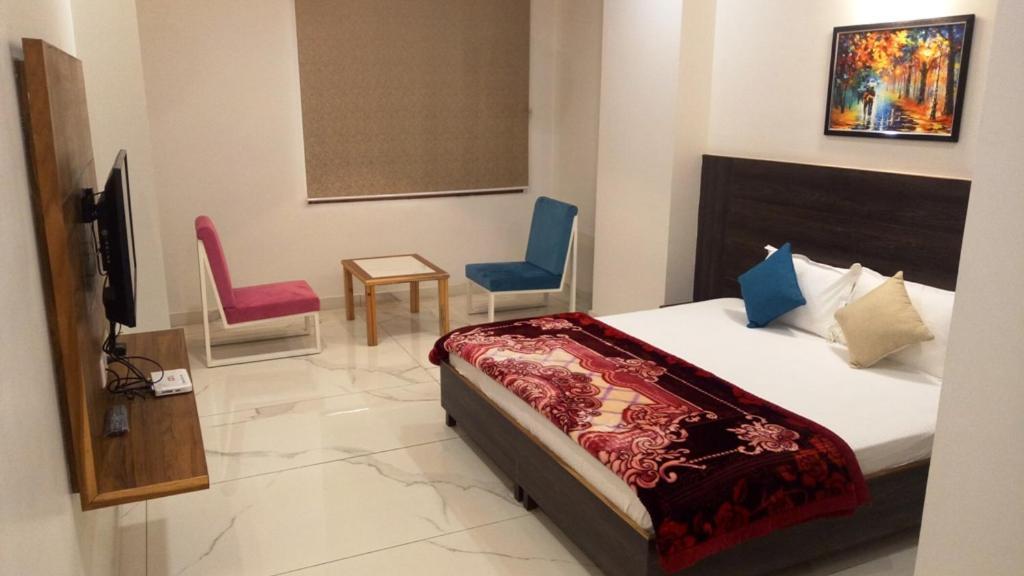 Alankrita Suites & Party Halls Meerut Luaran gambar