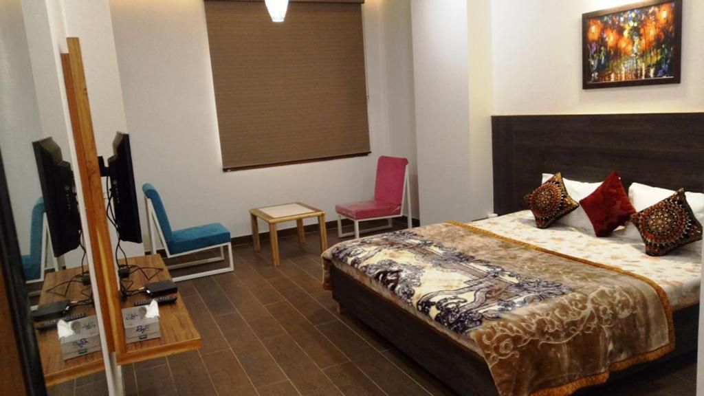 Alankrita Suites & Party Halls Meerut Luaran gambar